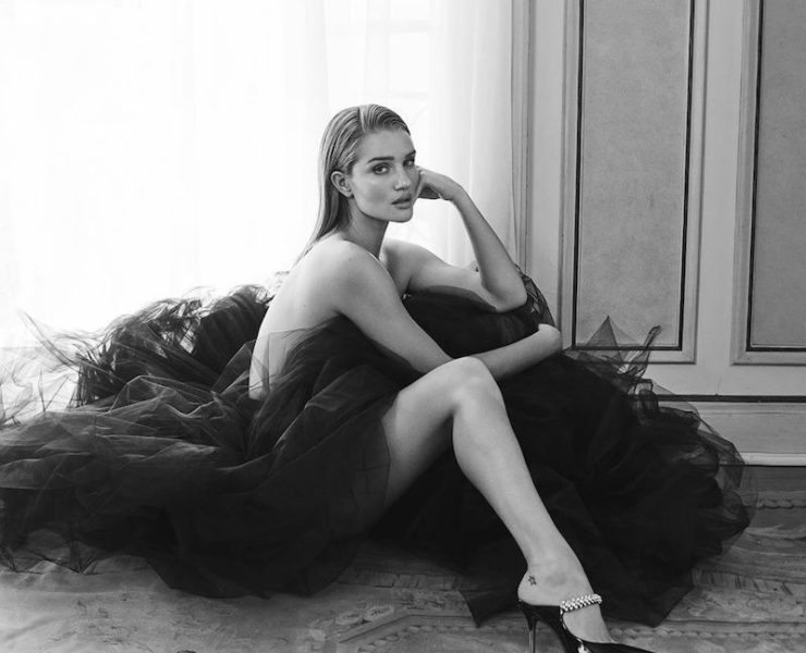 Rosie Huntington-Whiteley Has Us Lusting Over These Jimmy Choo Mules