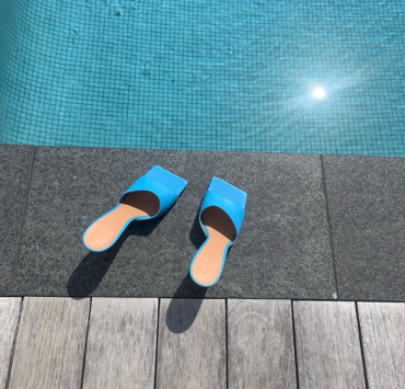 Look for Less: Elsa Hosk’s Sky Blue Bottega Veneta Sandals