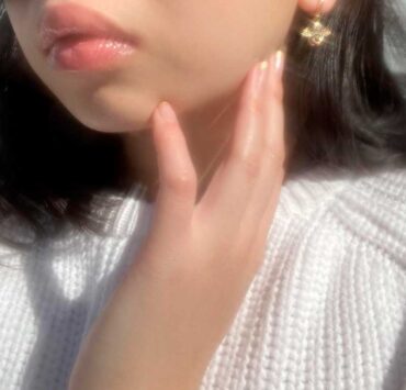 3 Ways to Style Gold Earrings #OOTD 3 Ways to Style Gold Earrings #OOTD