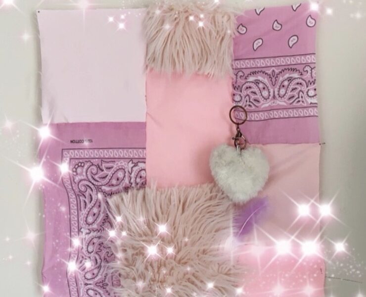 Creating Your Very Own Fabric Wall Art DIY Creating Your Very Own Fabric Wall Art DIY