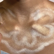 Chest Makeup To Spice Up Your Wardrobe