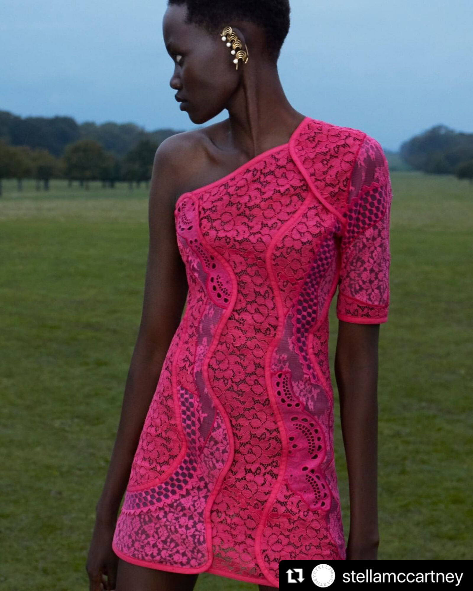 RGNN Student Journalists’ Favorite Paris Fashion Week 2020 Looks RGNN Student Journalists’ Favorite Paris Fashion Week 2020 Looks