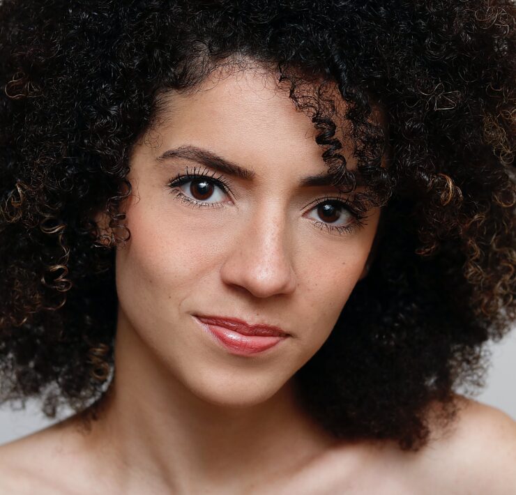 4 Curly Hair Tips You Should Try This Winter