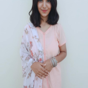 Sarees and Salwar Kameez: The Must-Haves of Every Bengali Girl