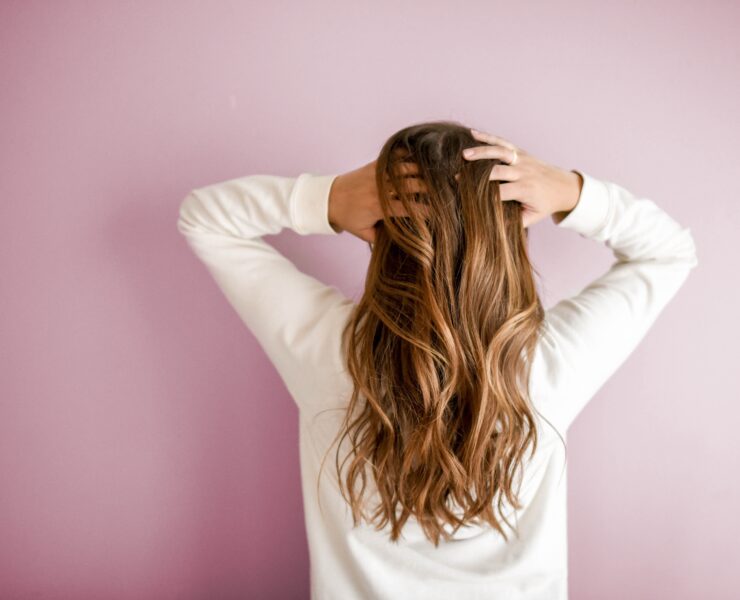 How to Keep Your Hair Glossy