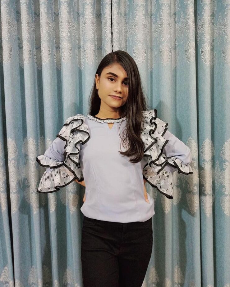 Frill Sleeved Top #OOTD