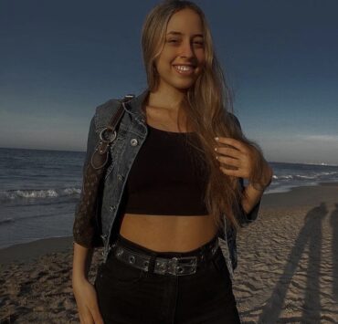 Glowing #OOTD Glowing #OOTD