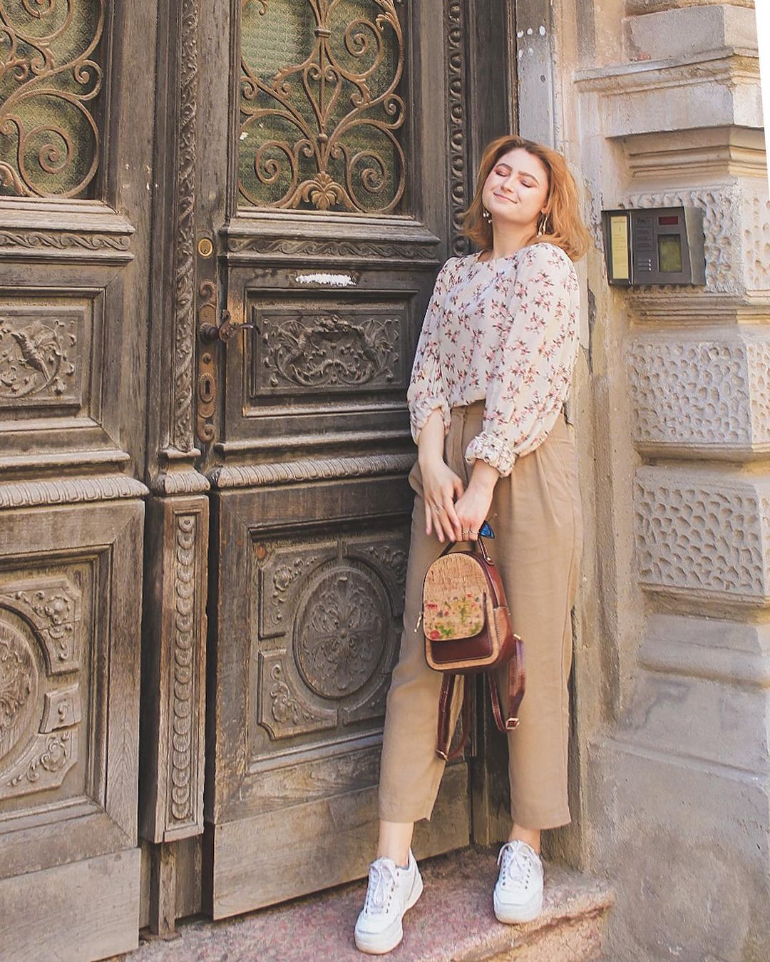 Girl From Romania Girl From Romania