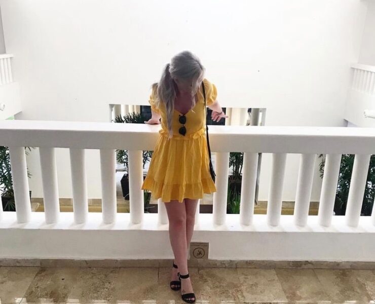 Minimalism ft. Yellow #OOTD