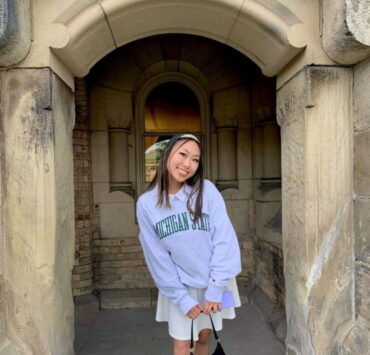 Sporty Chic Look Sporty Chic Look