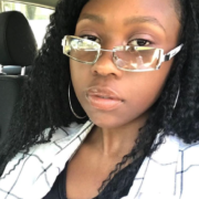 Chic Sunglasses Look