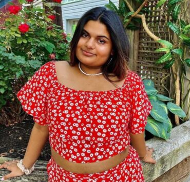 Bright Floral Look Bright Floral Look