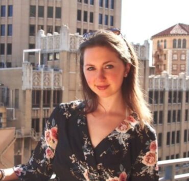 Alexandria’s Floral Look