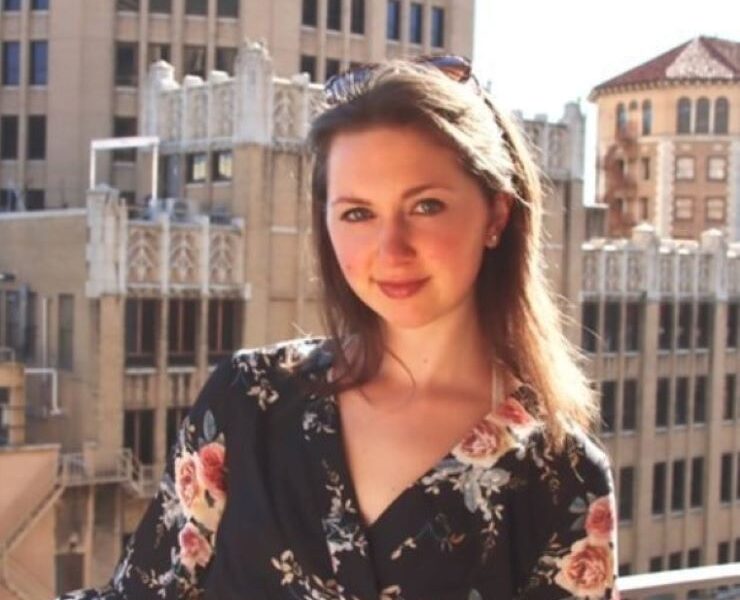 Alexandria’s Floral Look