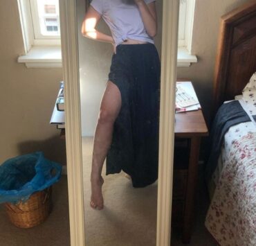 Claire’s Chic Skirt Claire’s Chic Skirt