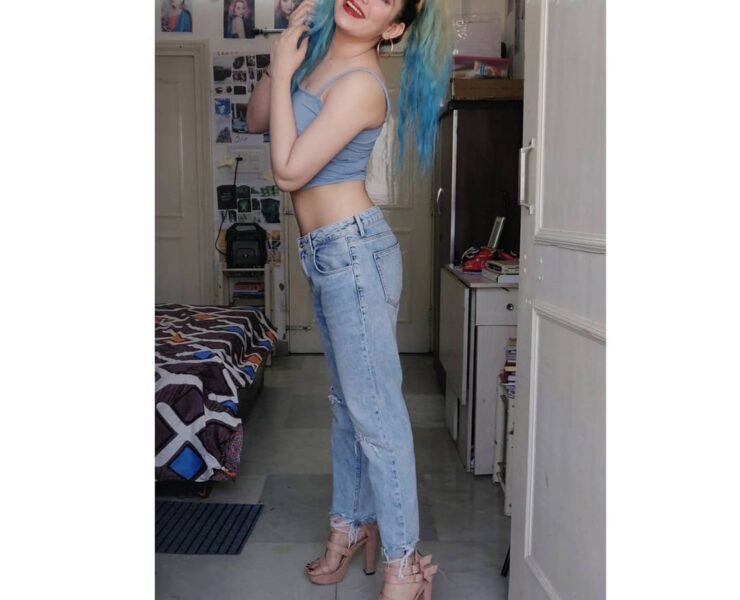 A fun belly top