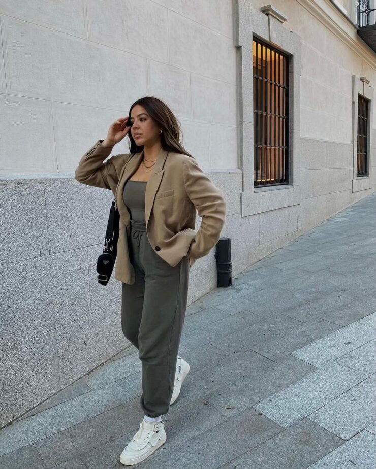 Stylish In Jogger Pants