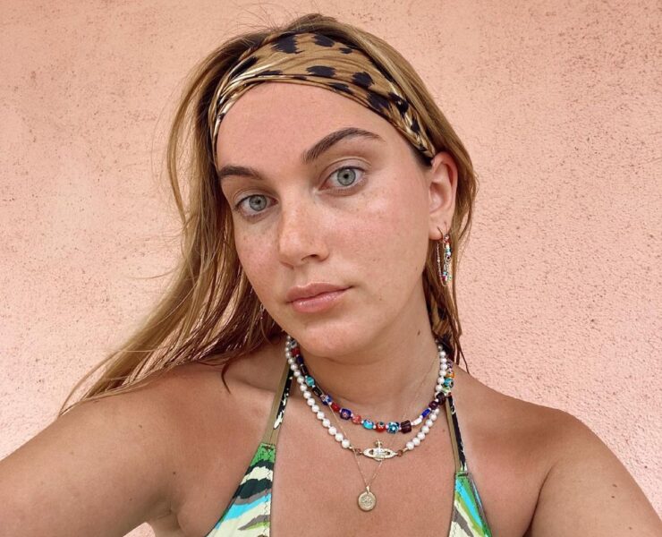 Here’s Why You Should Style Headscarves With Your Bikini