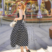 Young Lady From the 90s