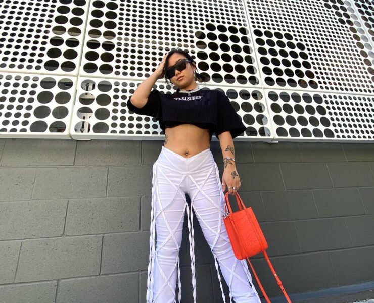 Criss Cross Trousers: Hottest Trends