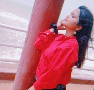 Bold Red Shirt #OOTD