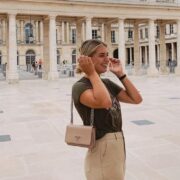 Ana’s Chic Neutral Look