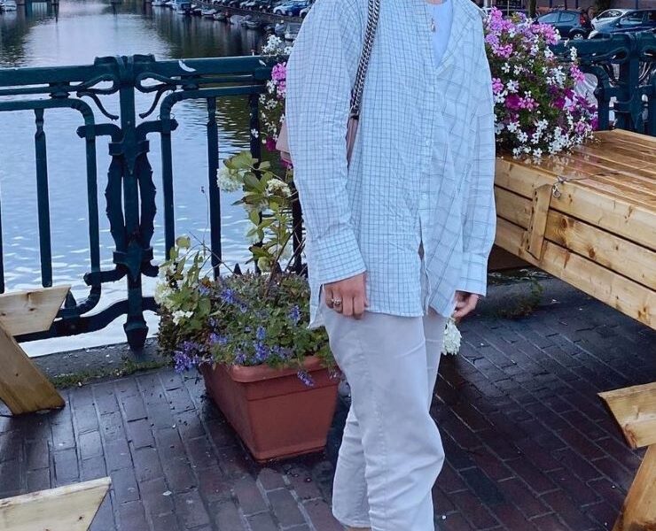 Ana Keeps it Cool and Casual Ana Keeps it Cool and Casual