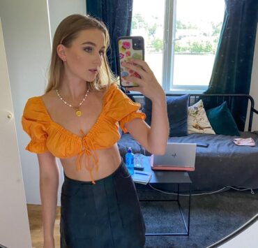 Styling That Big Beautiful Necklace