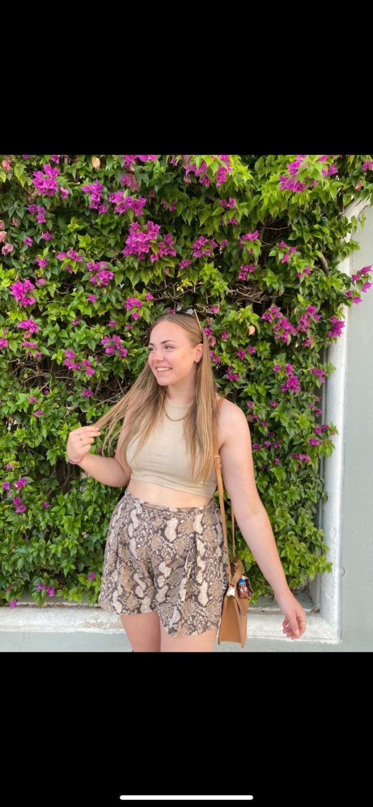 A Pictures Background