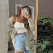 Style Those Ripped Jeans