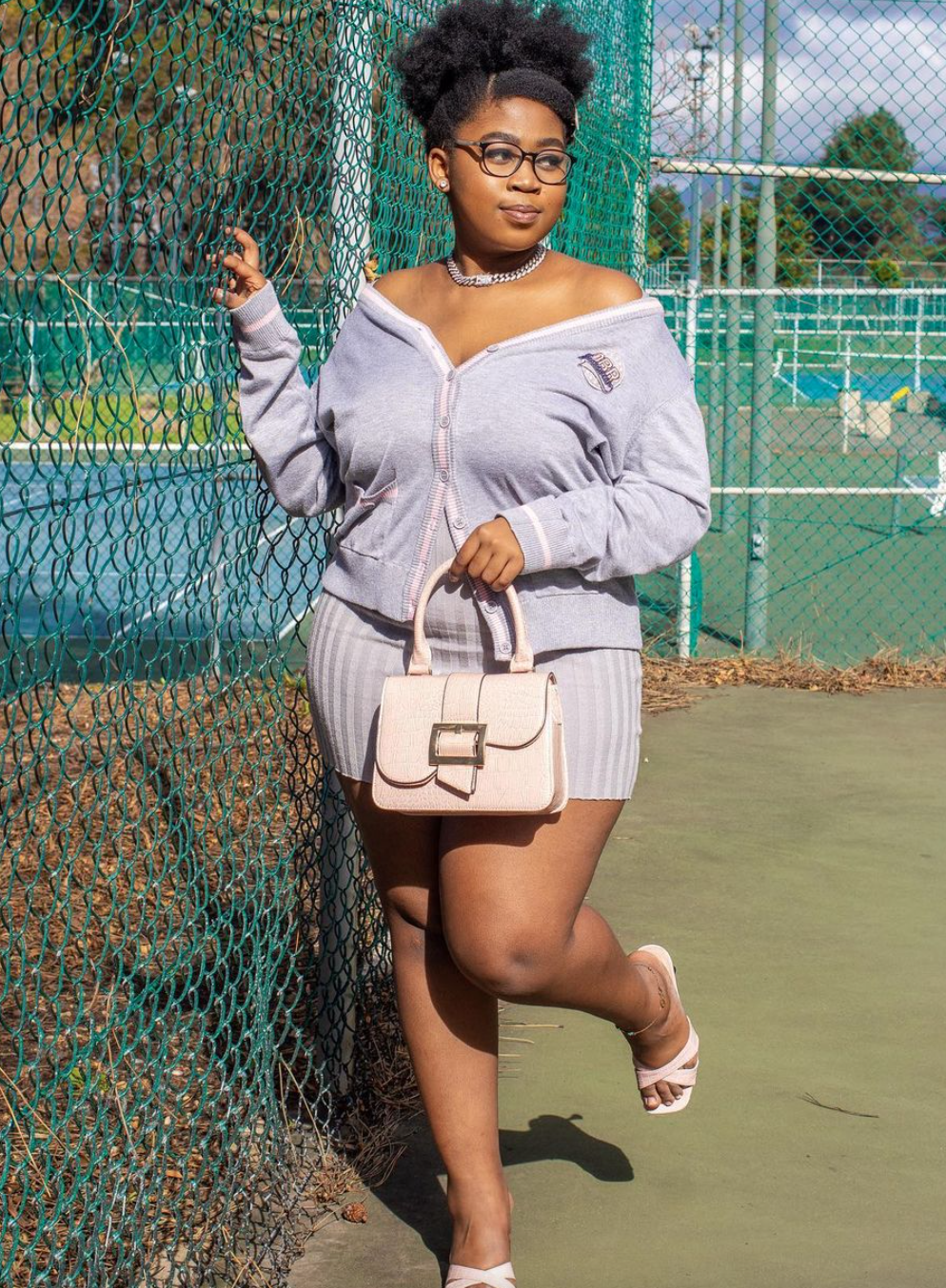 Court-Side Queen Court-Side Queen