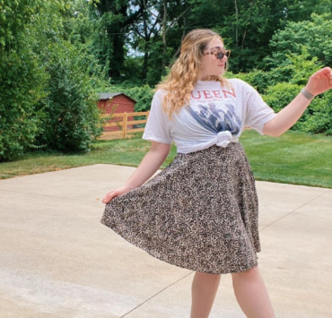 Graphic Tees and Midi Skirts #OOTD Graphic Tees and Midi Skirts #OOTD