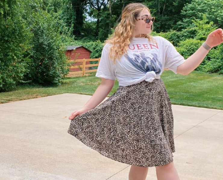 Graphic Tees and Midi Skirts #OOTD