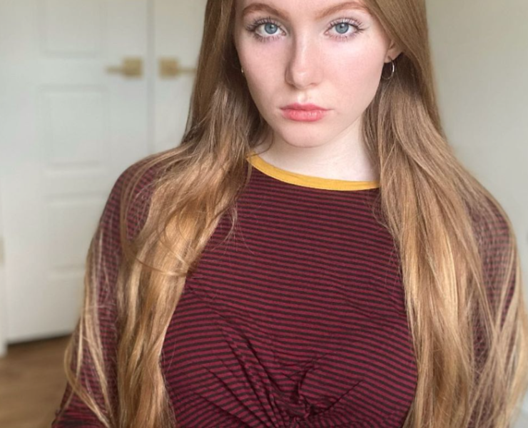 Maroon Moment