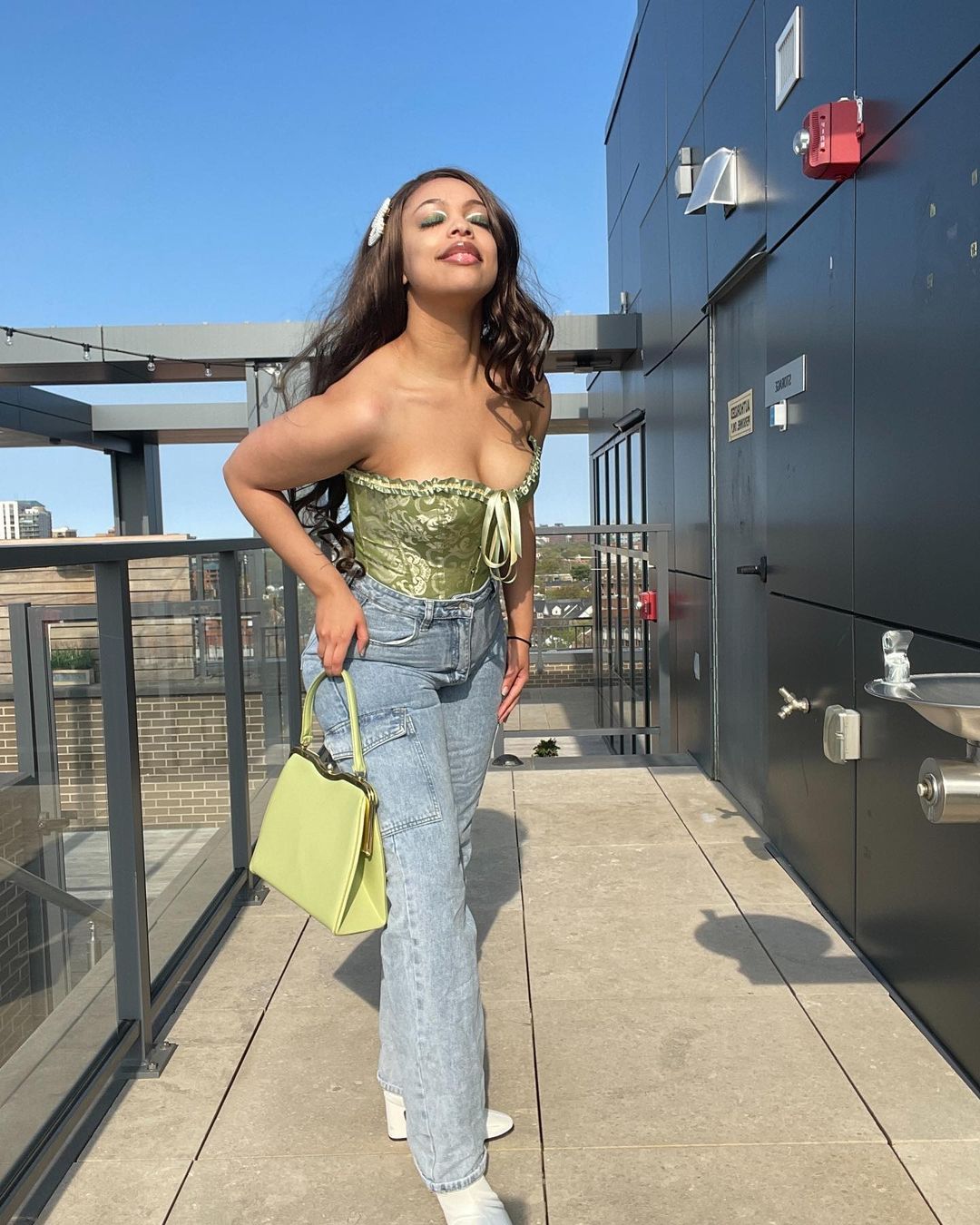 Pastel Green Corset #OOTD Pastel Green Corset #OOTD
