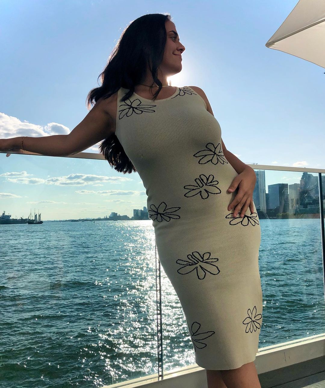 Today’s Mood: Floral Doodle Bodycon Today’s Mood: Floral Doodle Bodycon