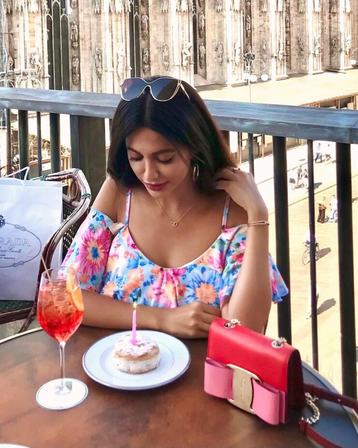 Color That Magnificent Weapon