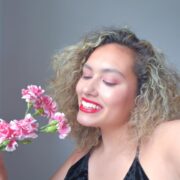 A Perfect Way To Wear Red Lips