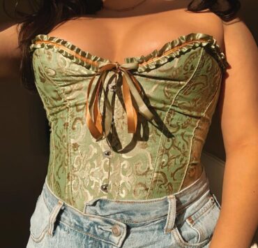 Corset and Criss-Cross Jeans Corset and Criss-Cross Jeans