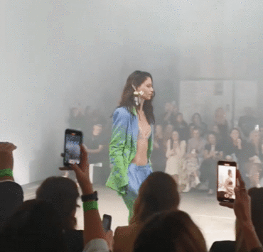 How to Get Invited to Fashion Week – Even If You’re Still at University How to Get Invited to Fashion Week – Even If You’re Still at University