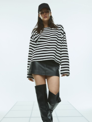 H&M Long sleeve flare statement top