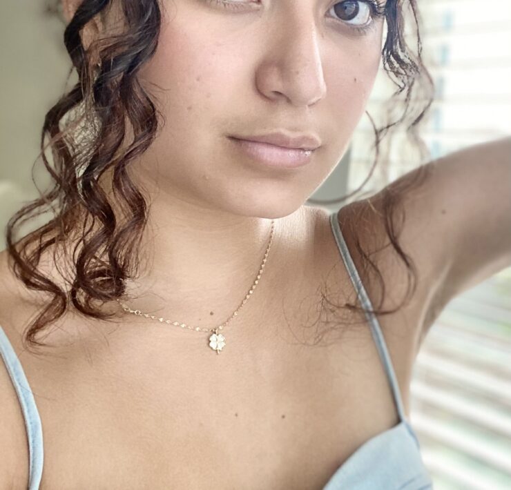 How Different Necklines Change Your Look (And How To Find the Right One for You!)