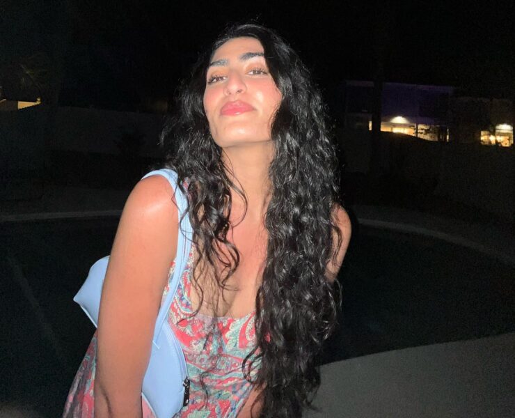 I Spent Years Using Make-Up to Hide My South Asian Heritage – Here’s How I Have Finally Accepted Myself I Spent Years Using Make-Up to Hide My South Asian Heritage – Here’s How I Have Finally Accepted Myself