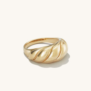 Mejuri Croissant Ring