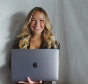 RGNN Alum McKenna Smalley Launched Her Own Business – Here’s What She Wears to Work RGNN Alum McKenna Smalley Launched Her Own Business – Here’s What She Wears to Work