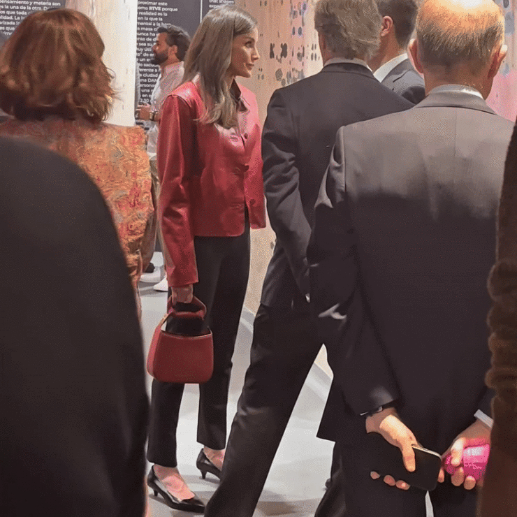 Queen Letizia of Spain Inaugurated ARCO Madrid 2025 – Here’s *Exactly* What She Wore