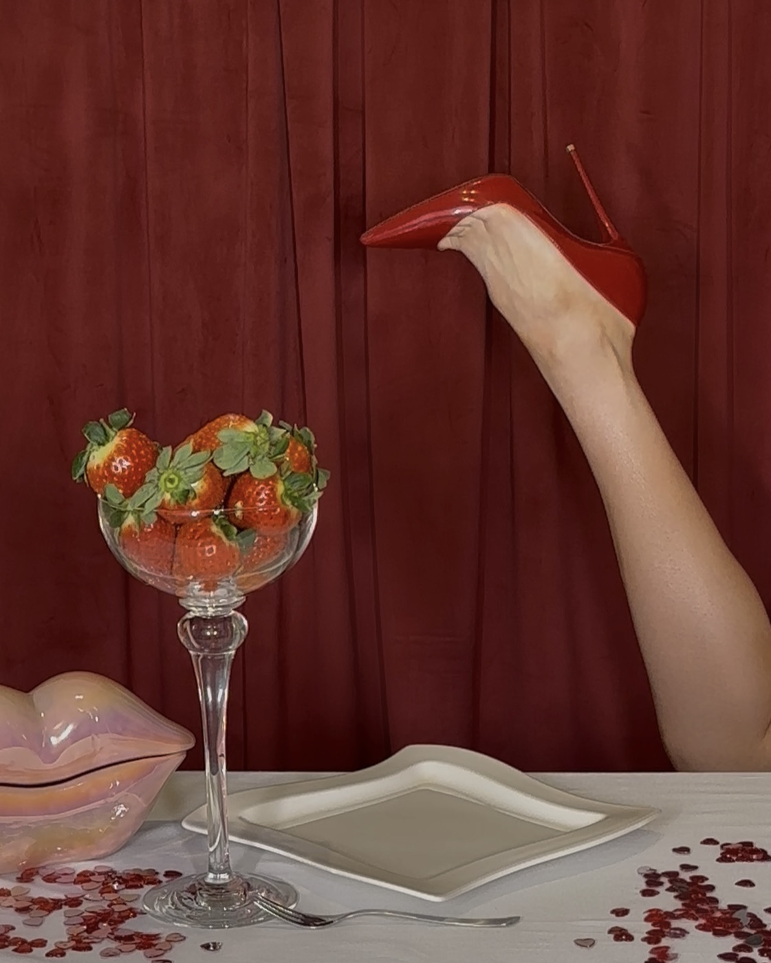 RGNN x Real Fábrica de Cristales de La Granja Valentine’s Day 2026 Ad Campaign Goes Live 