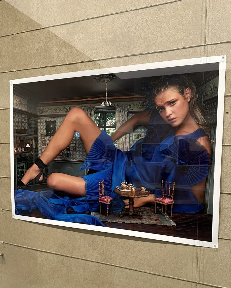‘Twas a Wonderland… Annie Leibovitz’s First Major Retrospective Exhibition at the MOP Foundation in Spain