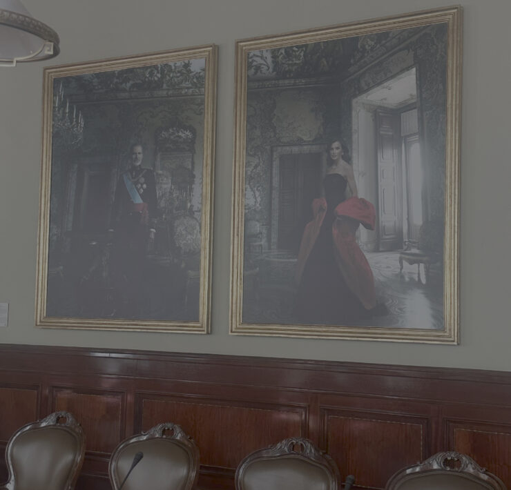 The Doors Are Open: Portraits at the Bank of Spain
